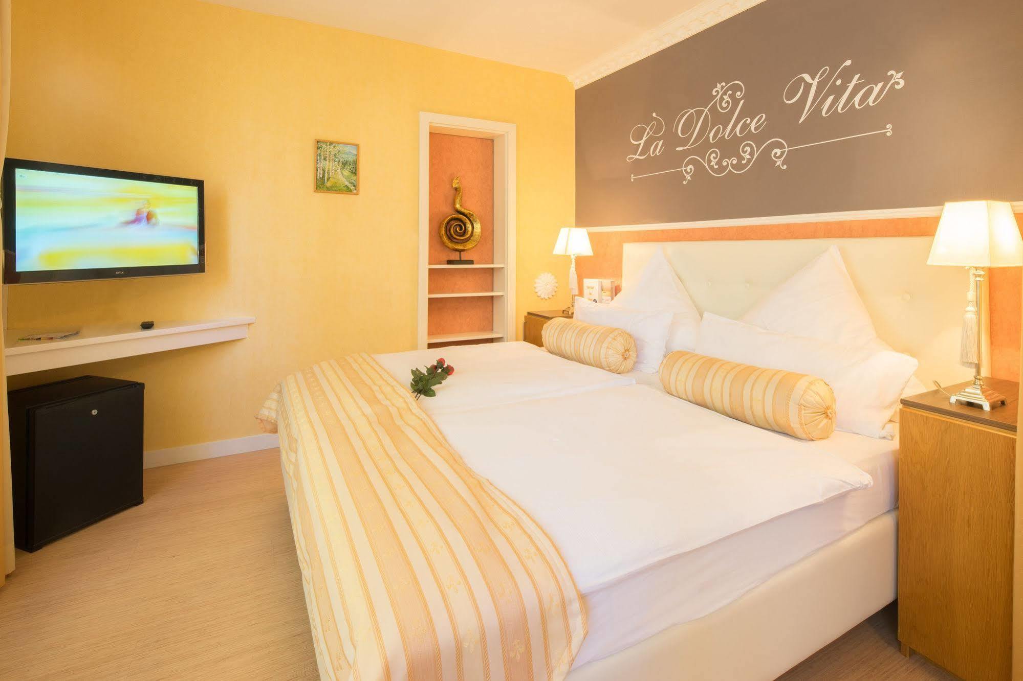 Central Boutique Hotel Bad Mergentheim Dış mekan fotoğraf